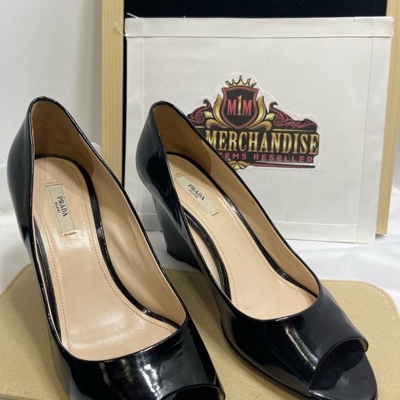 Prada Wedge Peep Toe Patent Leather Shoes size 8. - Picture 3 of 7